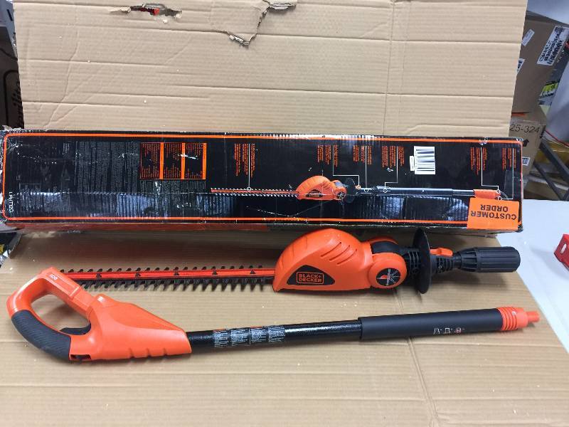 lot 89 image: BLACKDECKER 18 in. 20-Volt Lithium-ion Electric Cordless Pole Hedge Trimmer in like new working conditions tool only