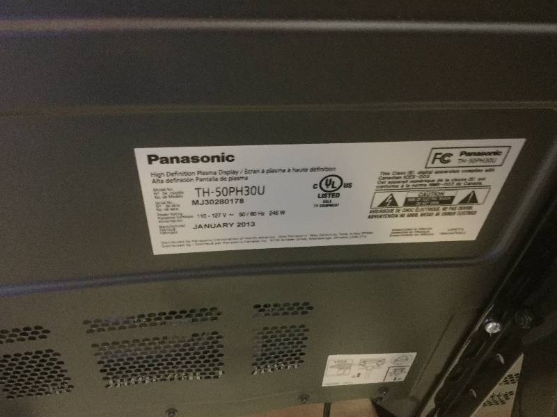 lot 109 image: Panasonic TH-50PH30U 50 Class HD Professional Plasma Display monitor in likew new working conditions