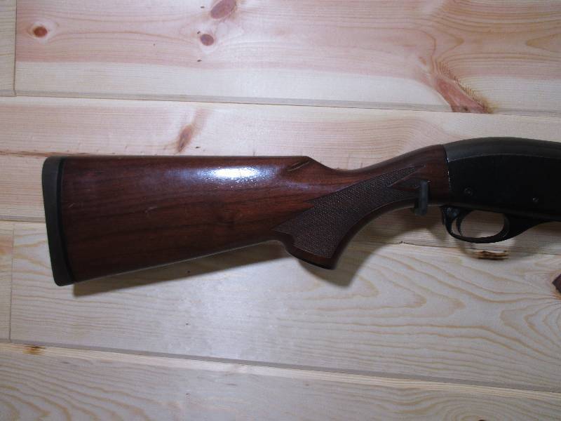 Remington 870 Magnum Wingmaster pump shotgun