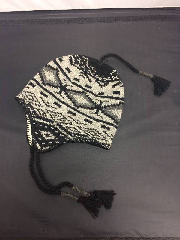 GrayBlack Knit Ski Hat w Ear Flaps, Thick lining