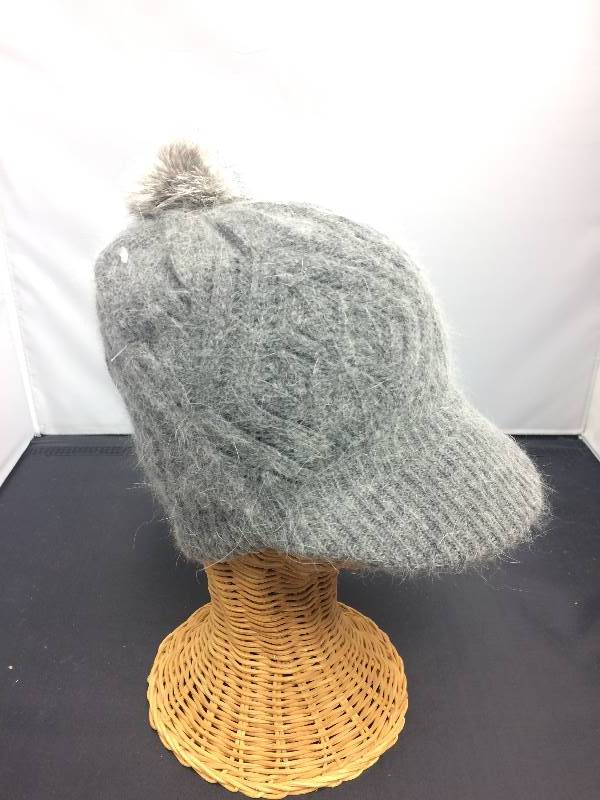 Knitted SOFT Womens Fashionable Winter Hat w Pom, Grey