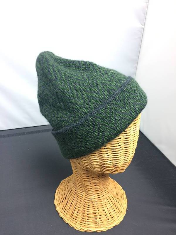 Forest Green Winter Hat w Zig-Zag patter