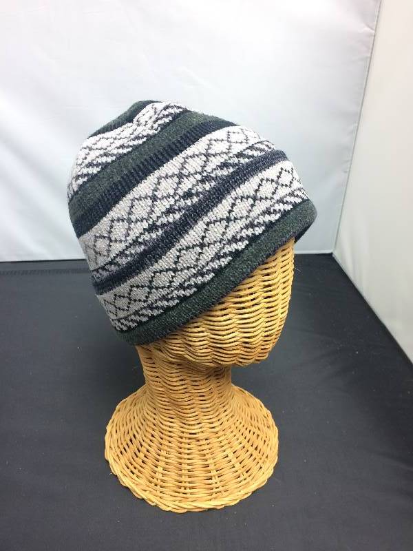 Winter Stocking Hat, greys & glack. Thick lining.