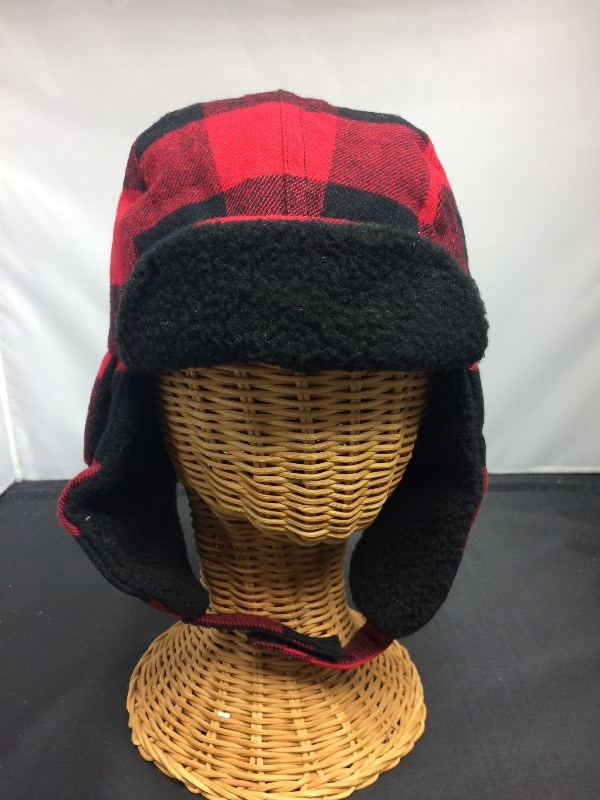Trapper Hat Red Plaid, w/ velcro chin strap Brand New, Men's and