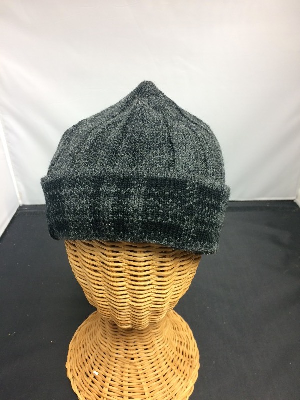 Thick Winter Stocking Hat, greyblack patterned w fold