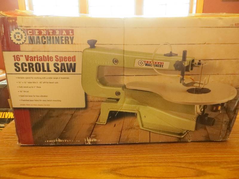 16 variable speed scroll saw