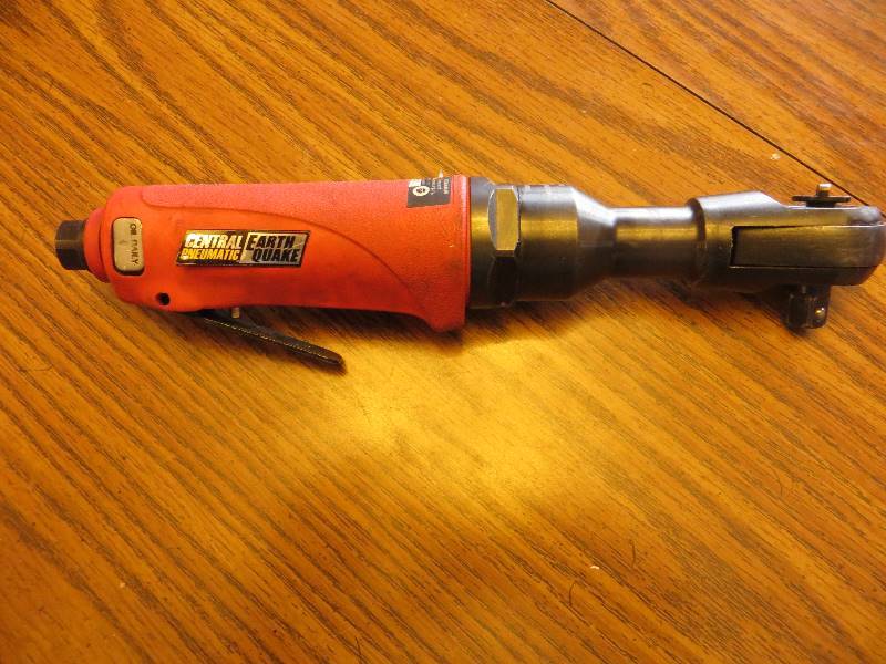 38 Air Rachet Wrench