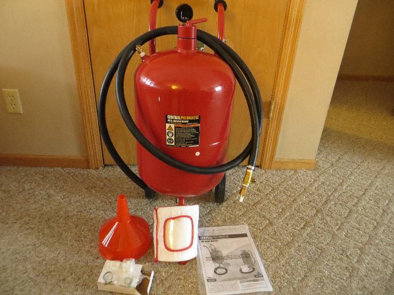 40lb Pressurized Abrasive Blaster