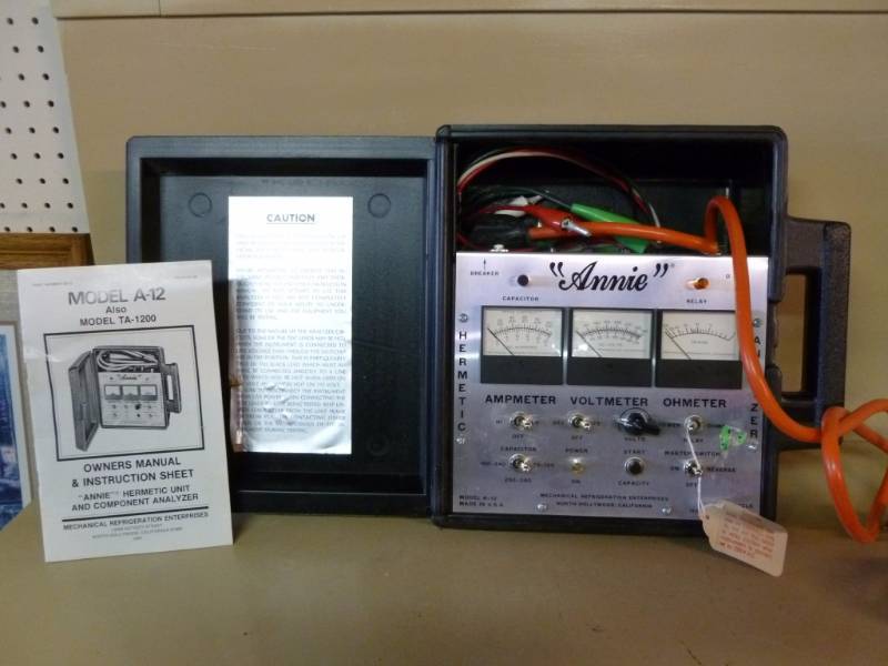 lot 4 image: Hermetric Unit And Component Analyzer