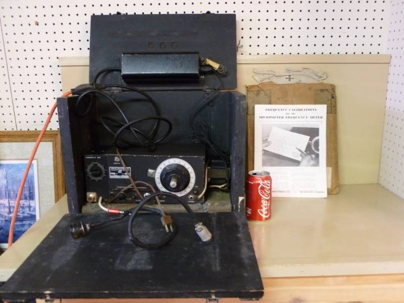 lot 8 image: Vintage Electronics