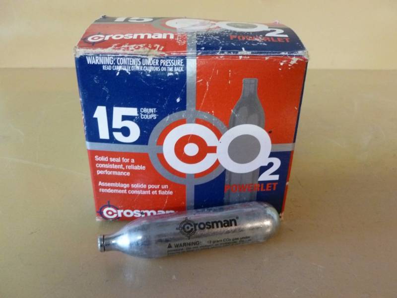 lot 33 image: Co2 Gun Powerlets