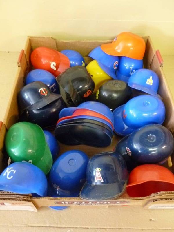 lot 58 image: Souvenir Baseball Helmets