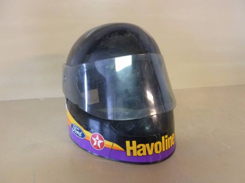 lot 80 image: Helmet