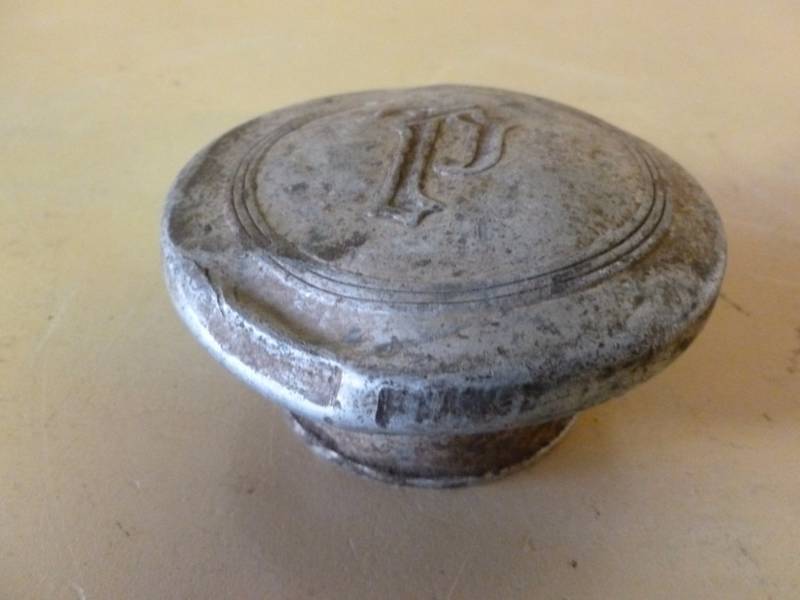 lot 125 image: Vintage Automotive Item