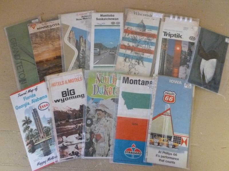 lot 140 image: Vintage Road Maps