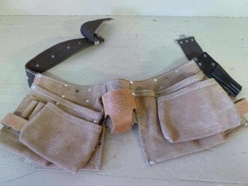 lot 158 image: Tool Belt