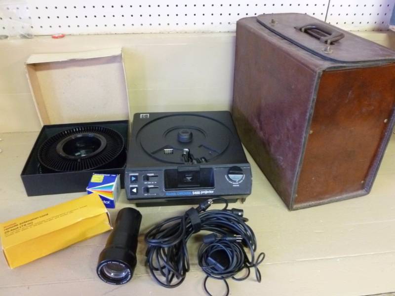 lot 175 image: Slide Projector