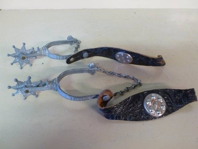 lot 184 image: Vintage Toy