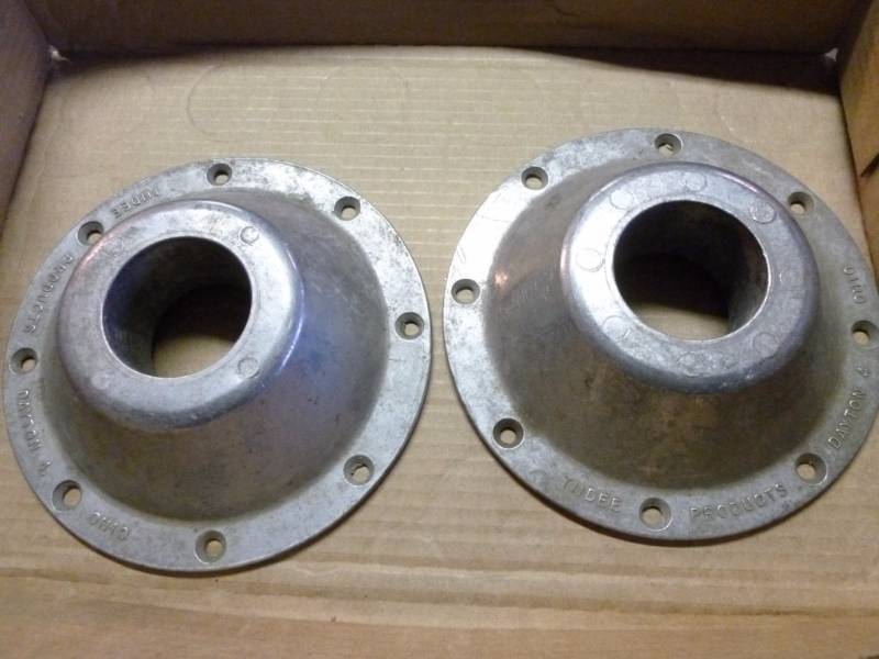 lot 199 image: Boat Seat Base