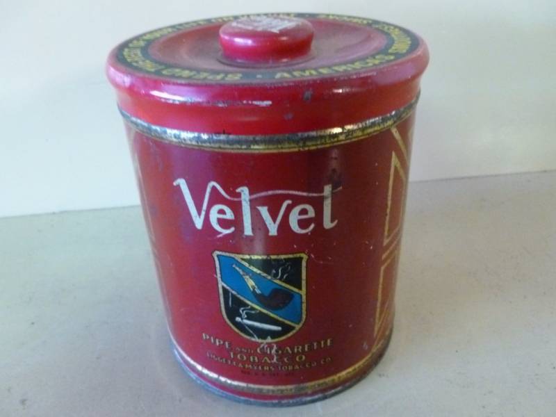 lot 236 image: Vintage Tobacco Can