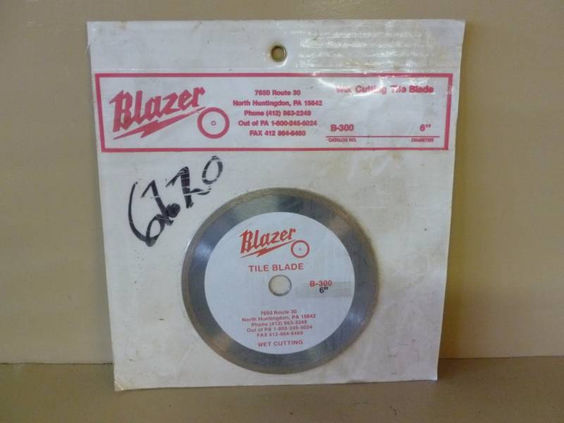 lot 254 image: New Wet Tile Blade