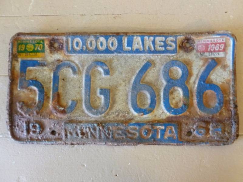 lot 267 image: Vintage License Plate