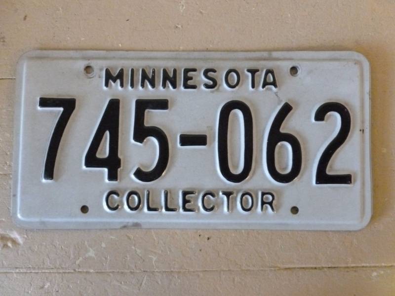 lot 268 image: License Plate