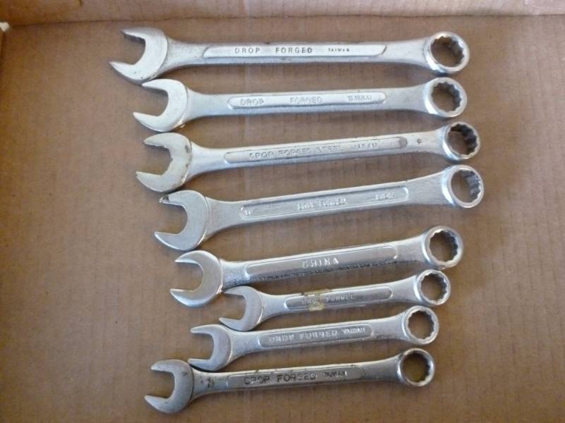 lot 344 image: Tools