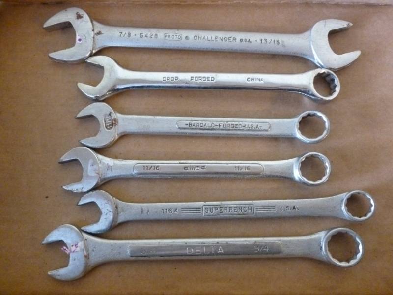 lot 346 image: Tools