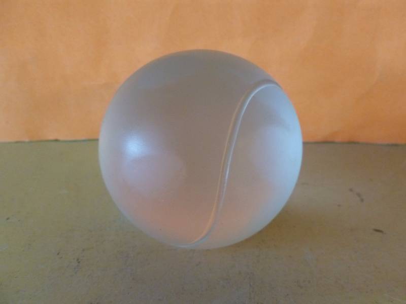 lot 391 image: Paper Weight