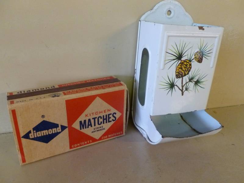 lot 410 image: Vintage Match Chimney