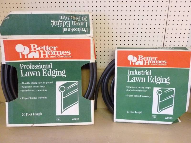 lot 429 image: Lawn Edging