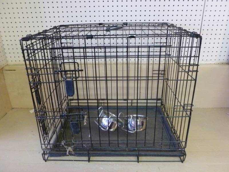 lot 431 image: Pet Cage