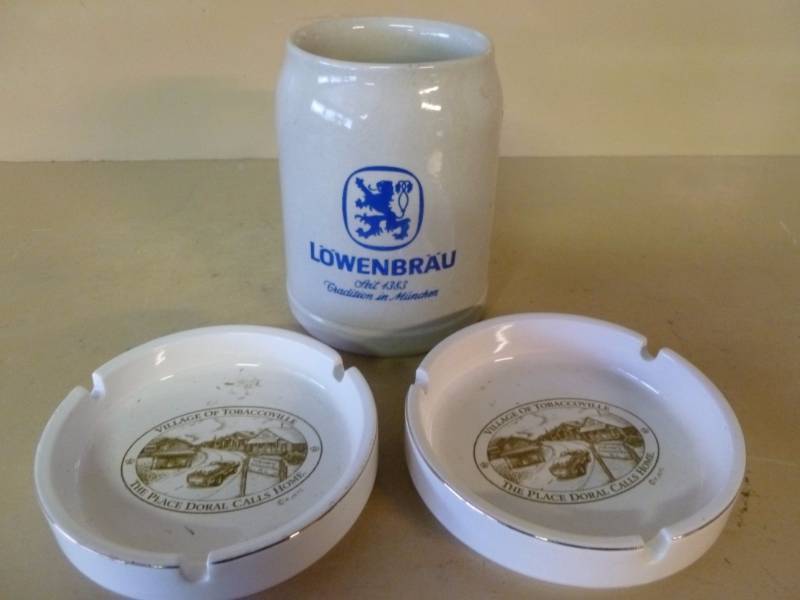 lot 440 image: Beer Stein