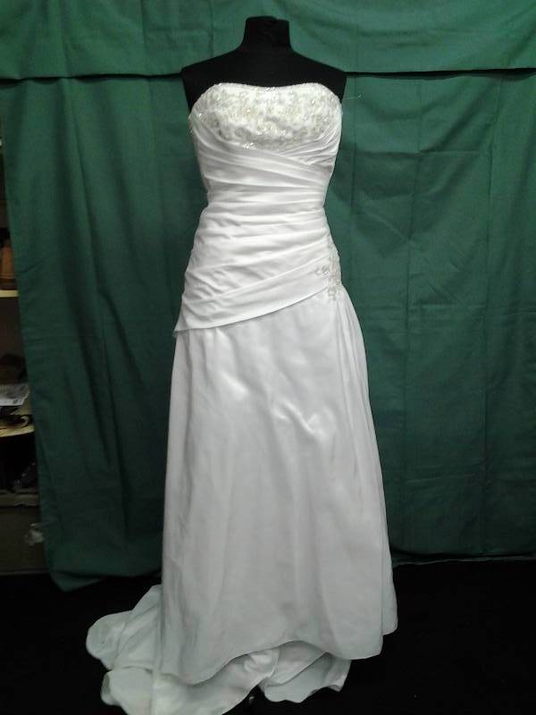 Davids Bridal Class 1004Style 2024 (Soiled)