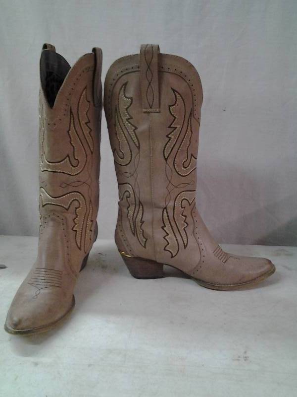 Ladies Very Volatile Brand Leopard Fleece Lined Boots Size 10