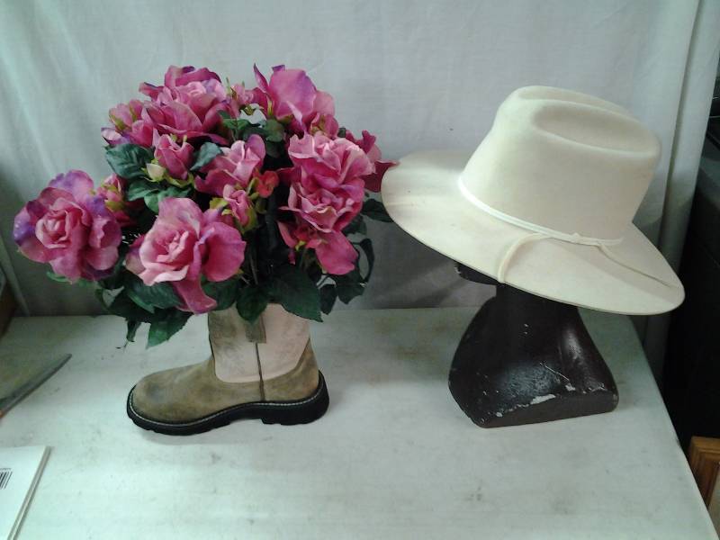Ariat Boot For Decoration, Eddy Hat Fox Fur Blend Size 6 78