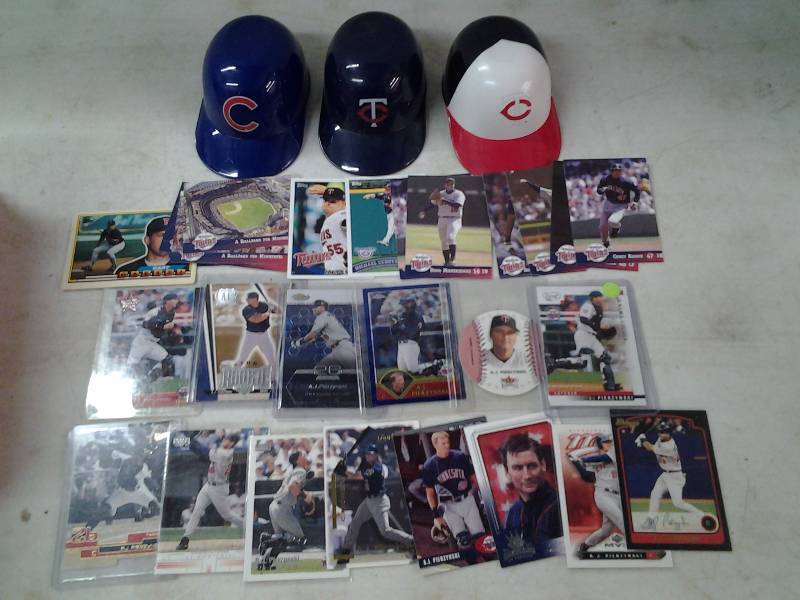 Mn Twins Collector Cards, Mini Helmets