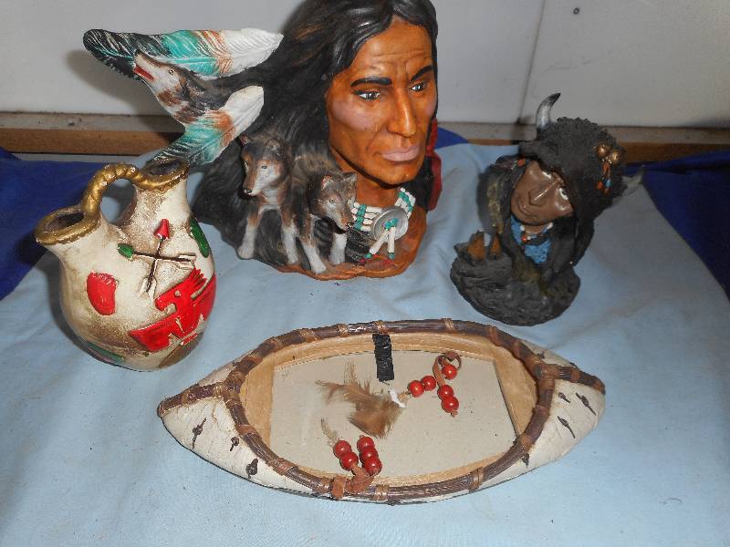 NATIVE AMERICAN FIGURENES