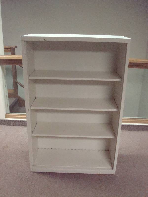 lot 14 image: White Metal Shelf, Used, Good Condition