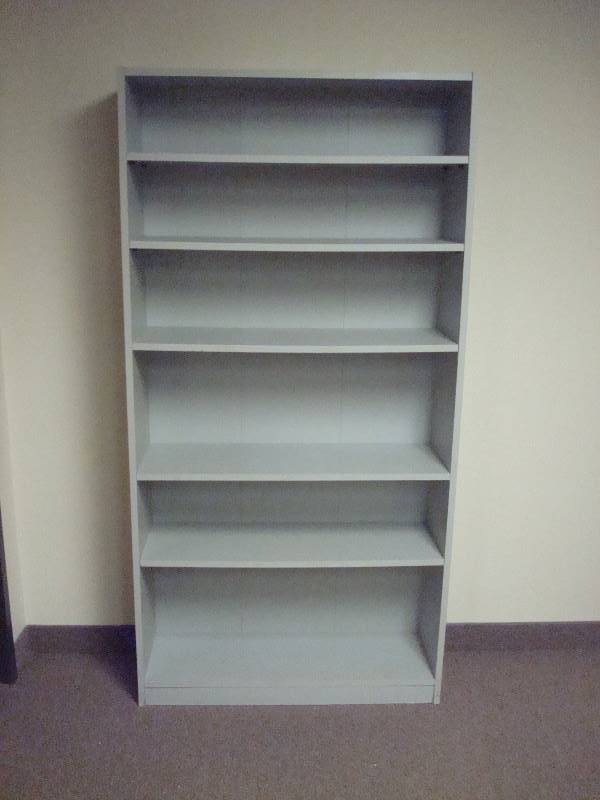 lot 15 image: Large White Shelf