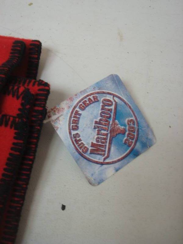 lot 83 image: Marlboro Unused Blanket