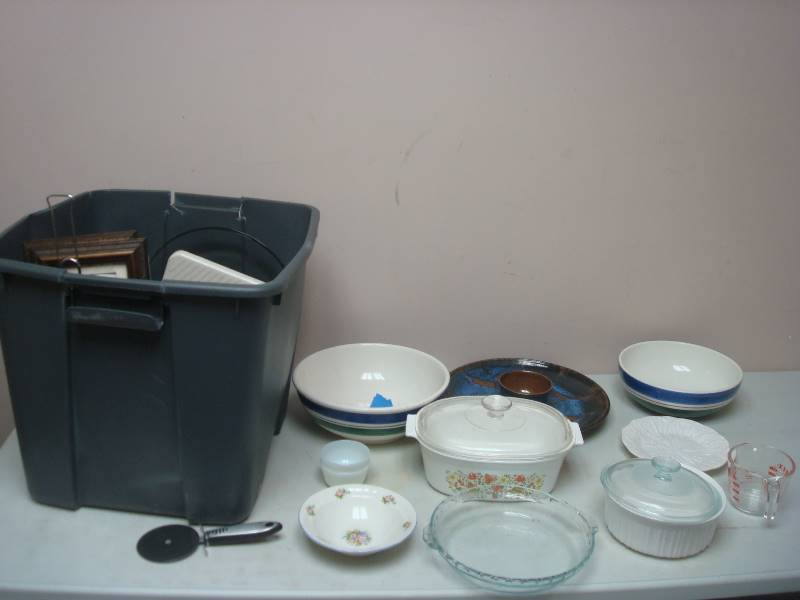 lot 115 image: Bin With Some Kitchenware, Casserole Dishes
