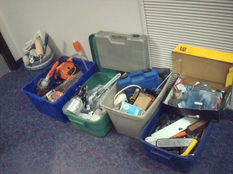 lot 134 image: Multi Bins Filled With Mixed Hardware, Tools, Garage Items
