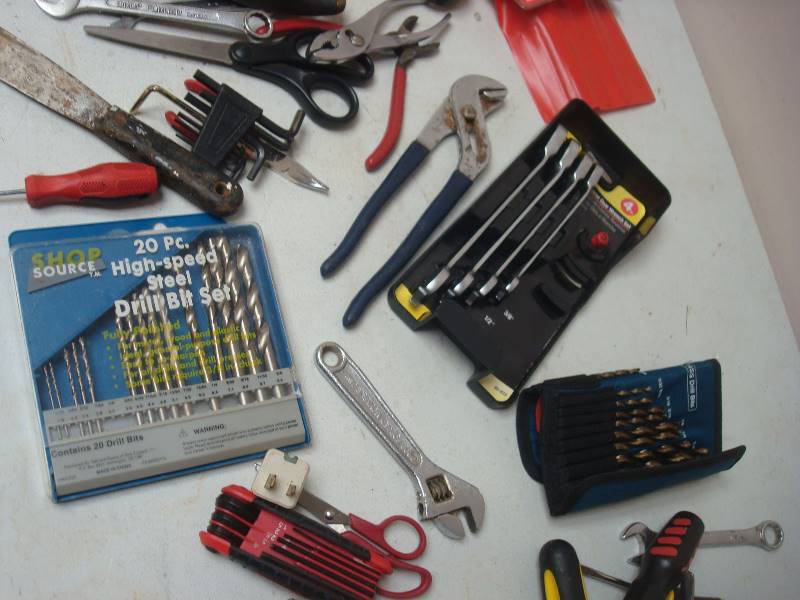 lot 158 image: Box Filled Some Tools