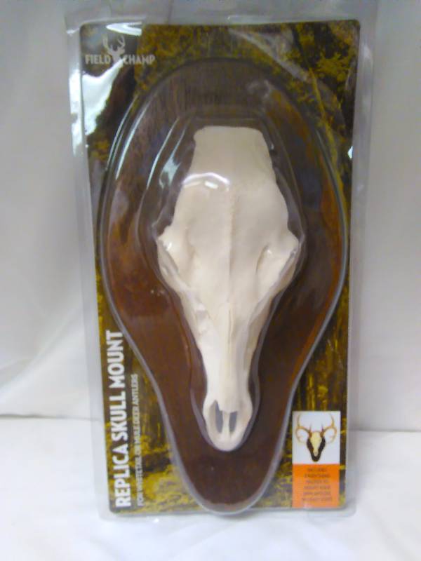 Replica Skull Mount for Deer Antlers, Field Champ