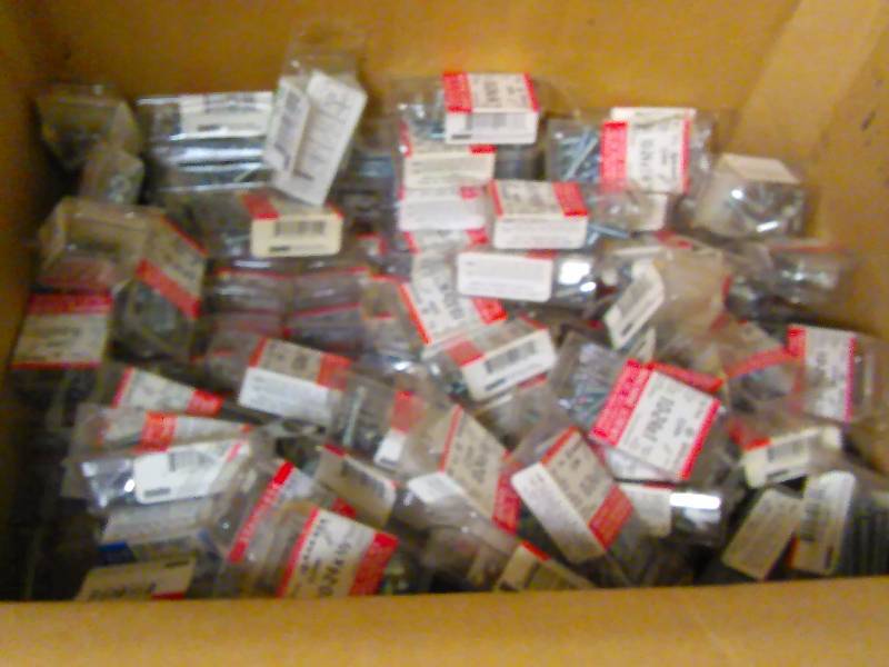 Bolt Assortment, large lot, (164 pkgs.) This lot contains new in package, bolt varieties