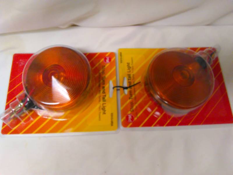 1 pr. Amber StopTurn Taillight, Peterson