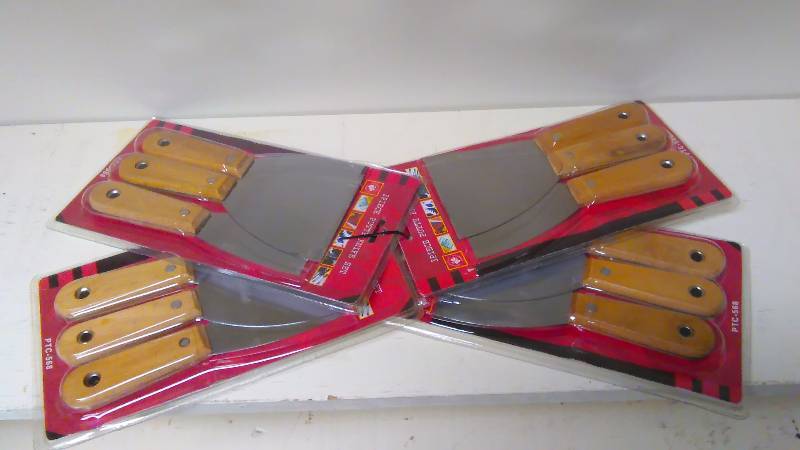 3pc Putty Knives (4)