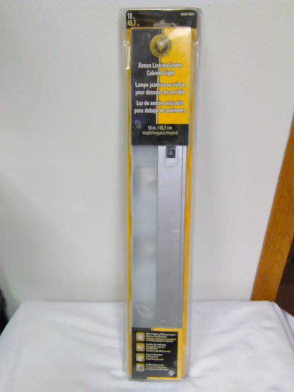 Xenon Linking Under Cabinet Light